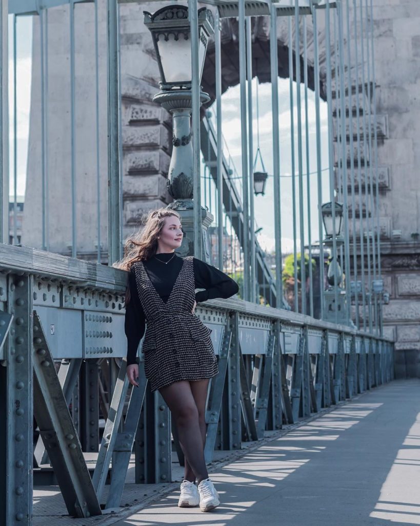 Chain Bridge - NoJetLags