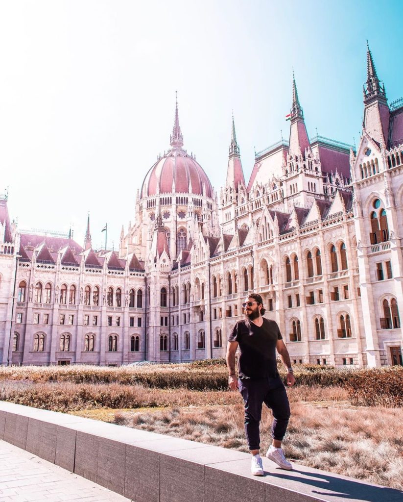 Hungarian Parliament - NoJetLags