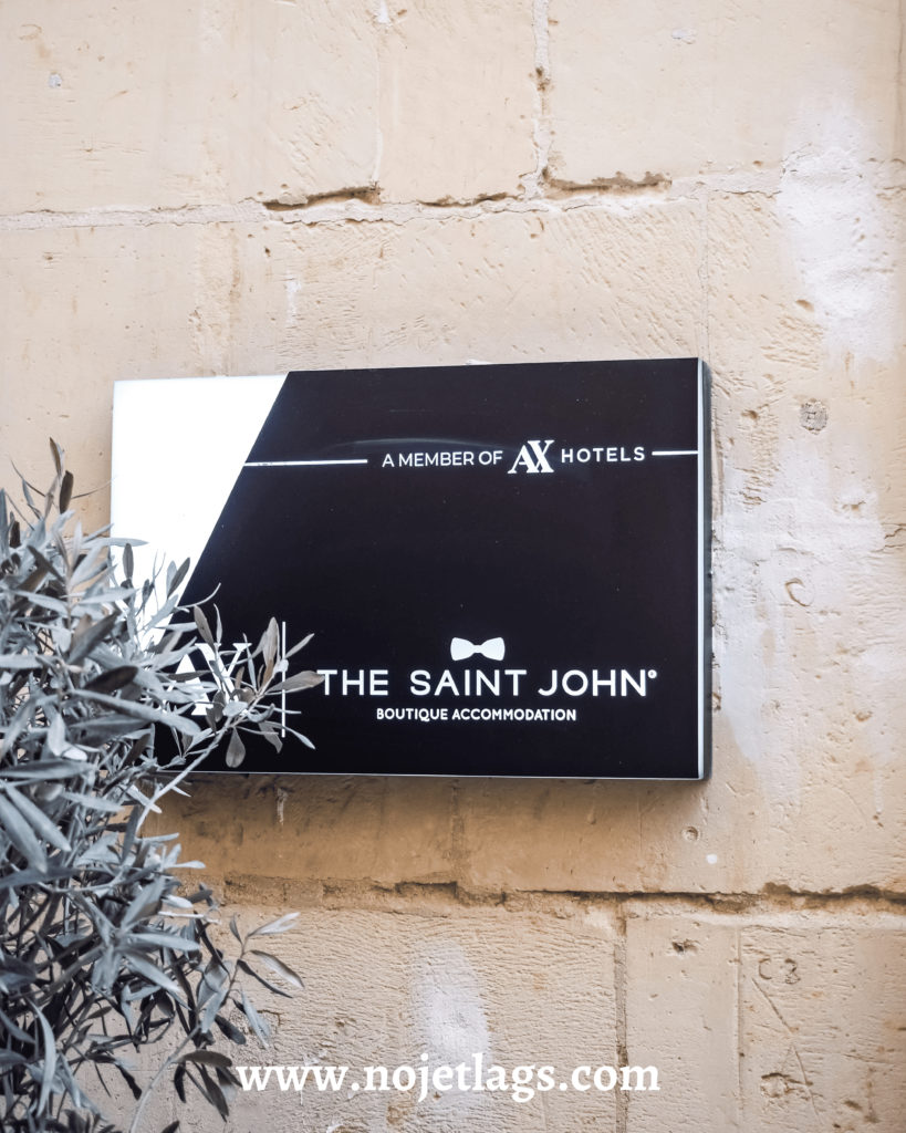 AX The Saint John(4) - NoJetlags