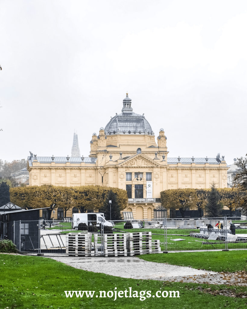 Art Pavillion - NoJetLags