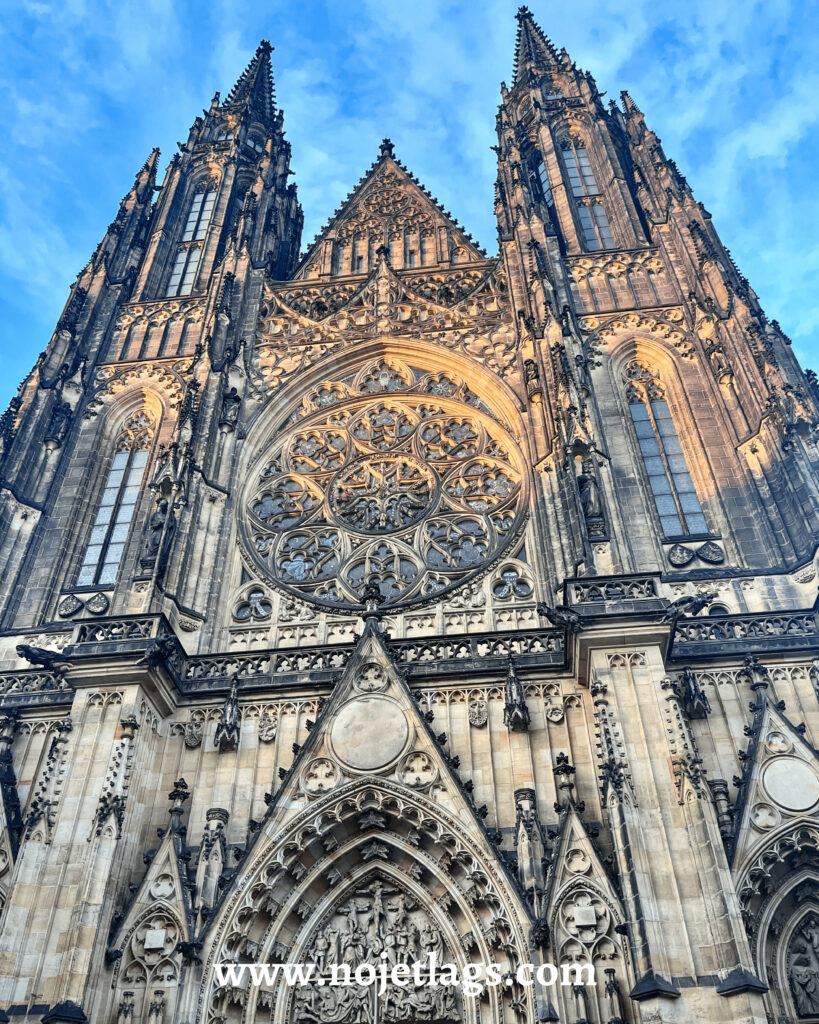 ST. VITUS CATHEDRAL - NOJETLAGS