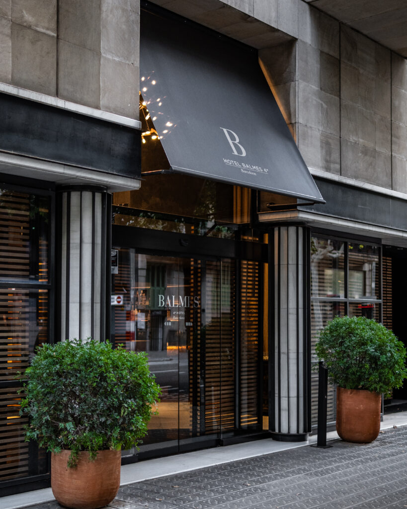Hotel Balmes - WorldTourists