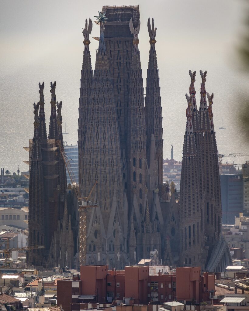 La Sagrada Famiglia - WorldTourists
