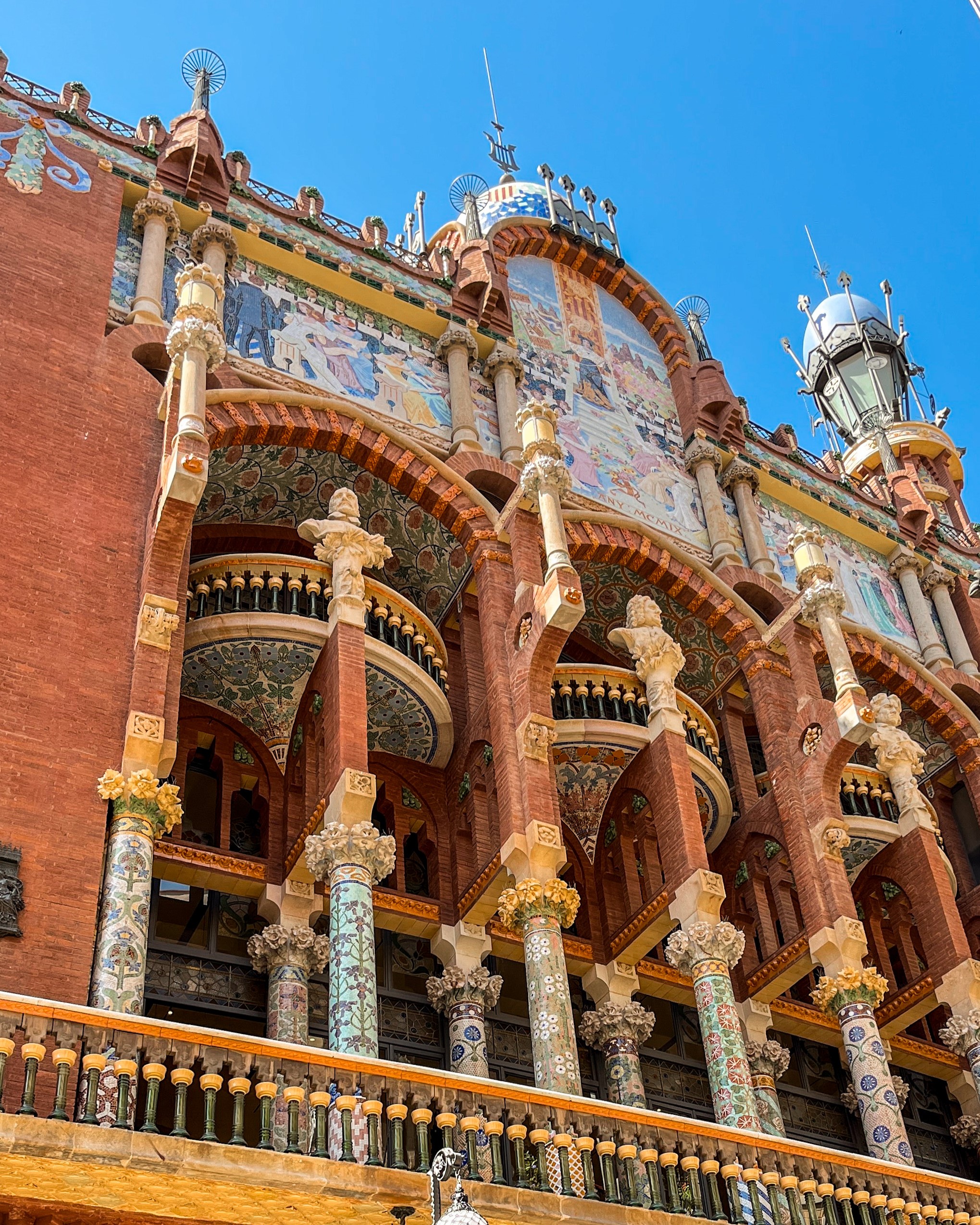 Barcelona 24 - WorldTourists