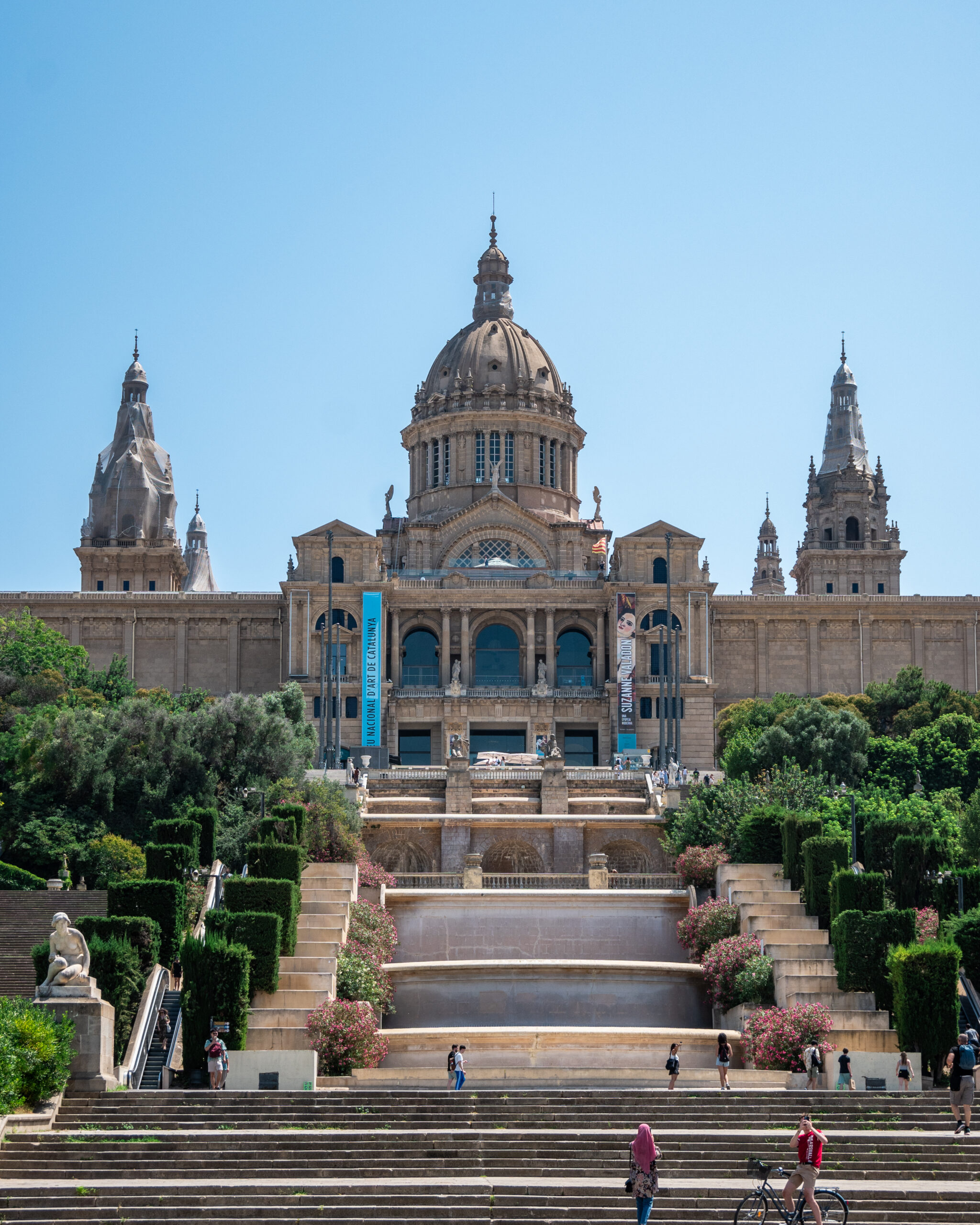 Barcelona 32 - WorldTourists